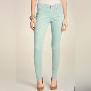 J Brand 811 Mid Rise Twill Skinny in Juniper